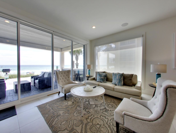 Beachfront Luxury Six Bedroom Vacation Rental in Destin with Rooftop Pool